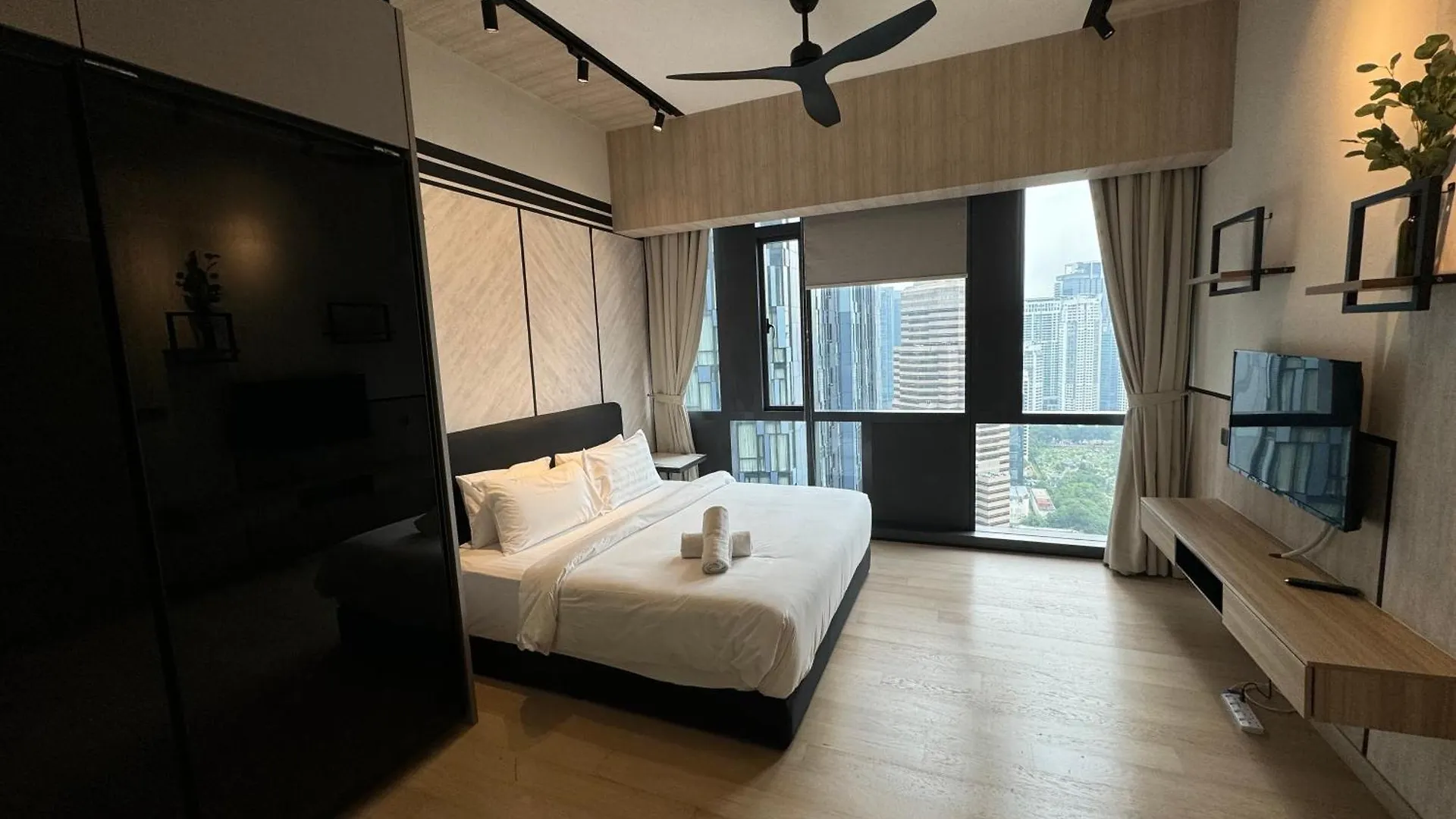 Appartamento The Klcc At Star Sky Pools Kuala Lumpur